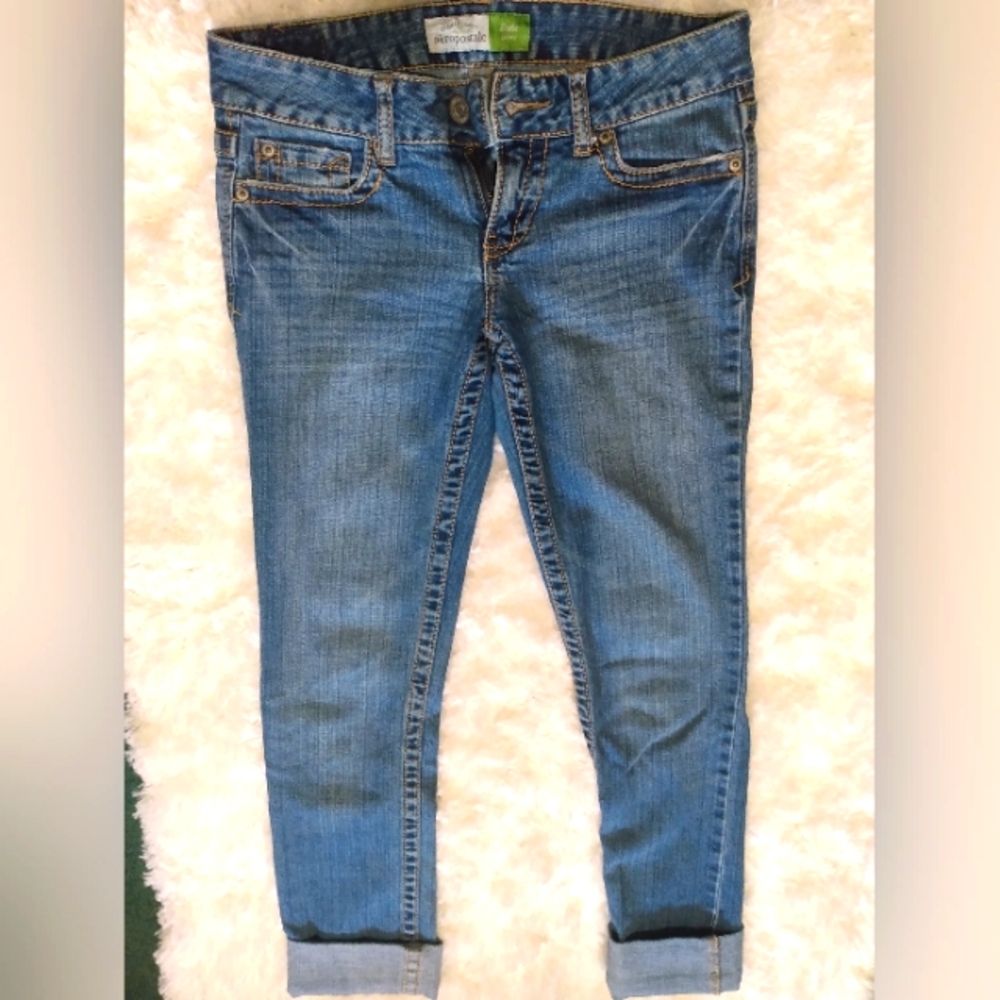 Aeropostale woman's size 1/2 skinny denim capris